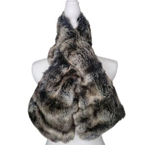 🌸 $10 SALE Rachel Zoe Faux Fur Scarf Stole Plush Neck Wrap Evening Formal Glam